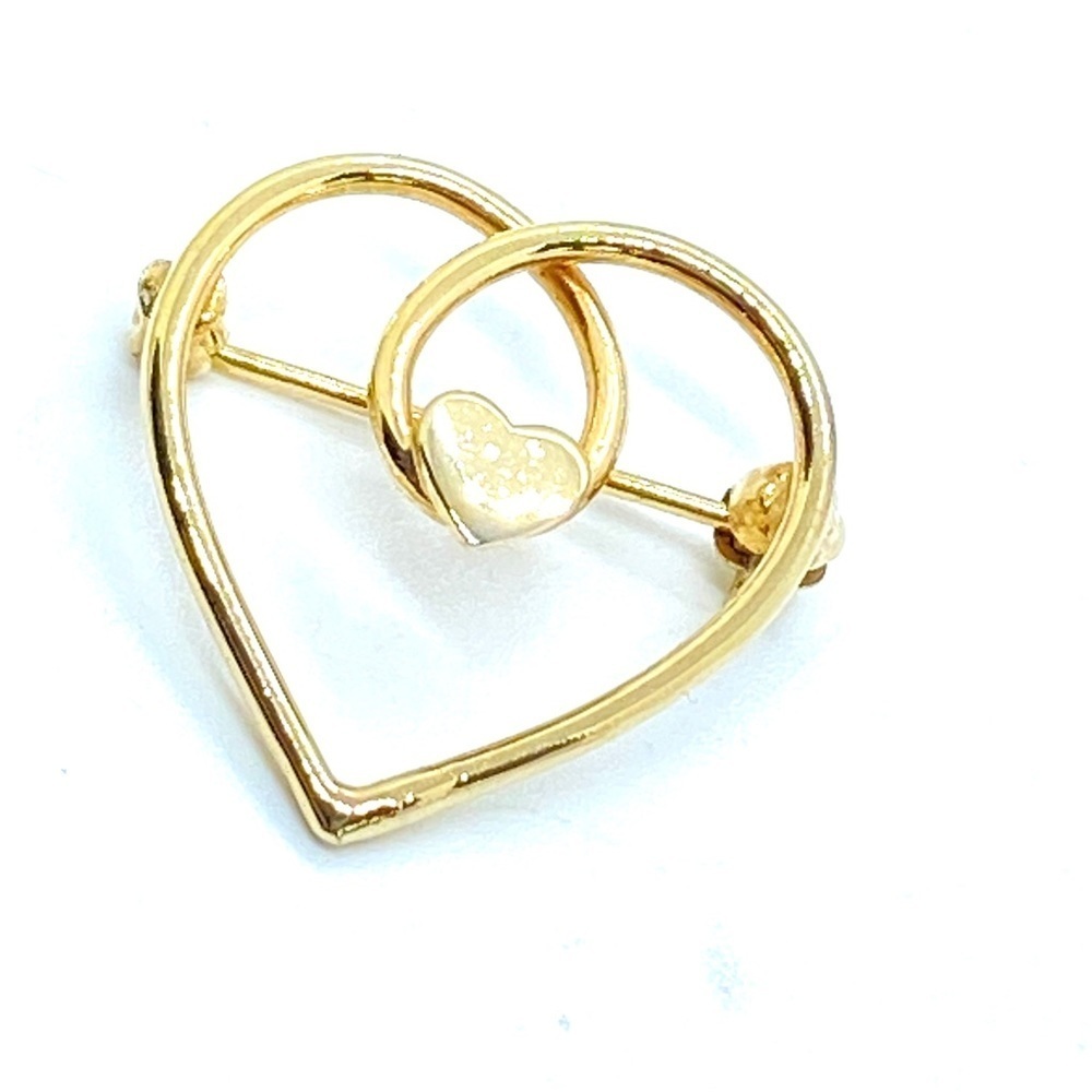 Goldtone Heart Brooch Small and Dainty Vintage Pin
